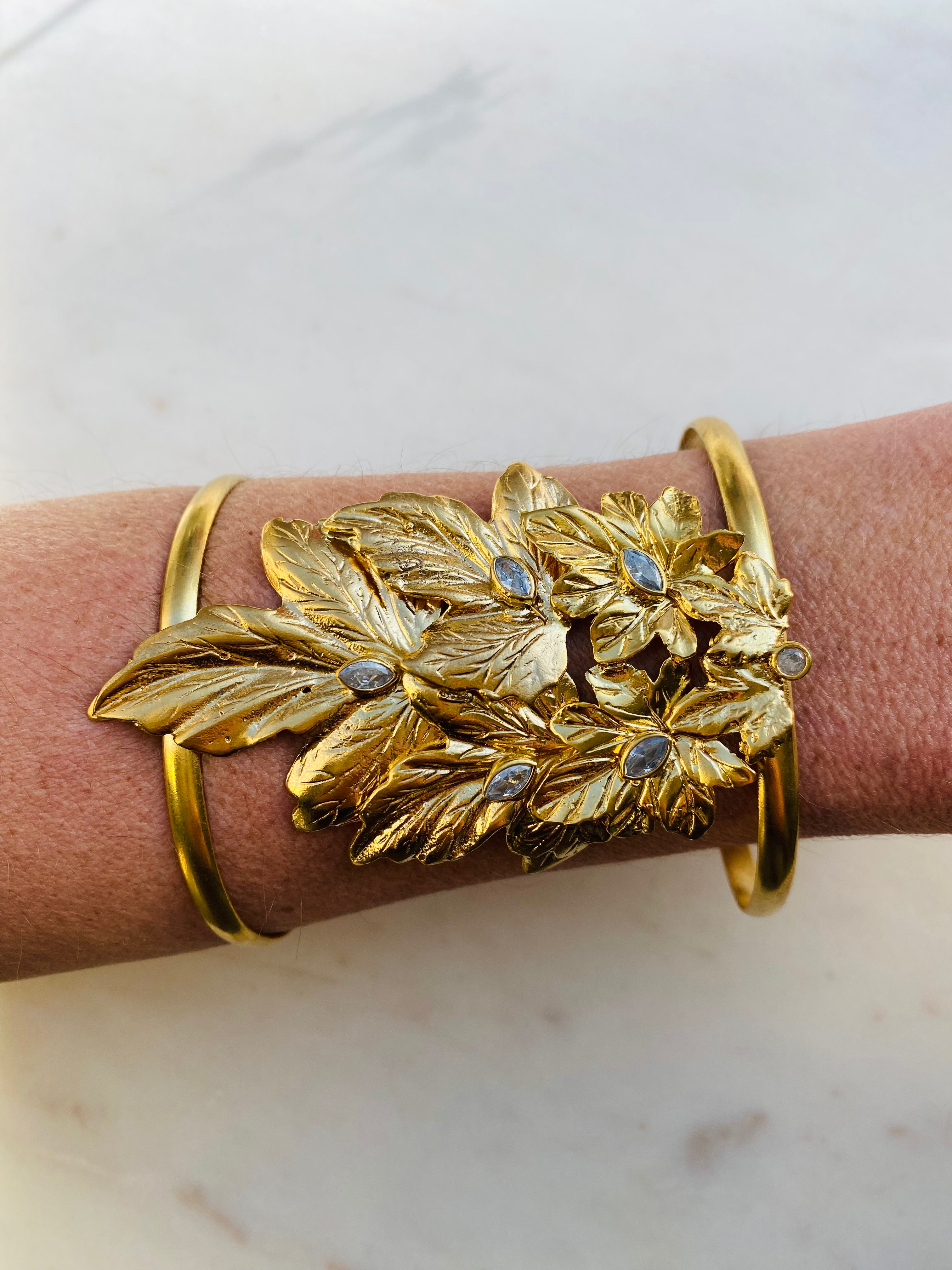 gold chunky leaf bracelet cuff