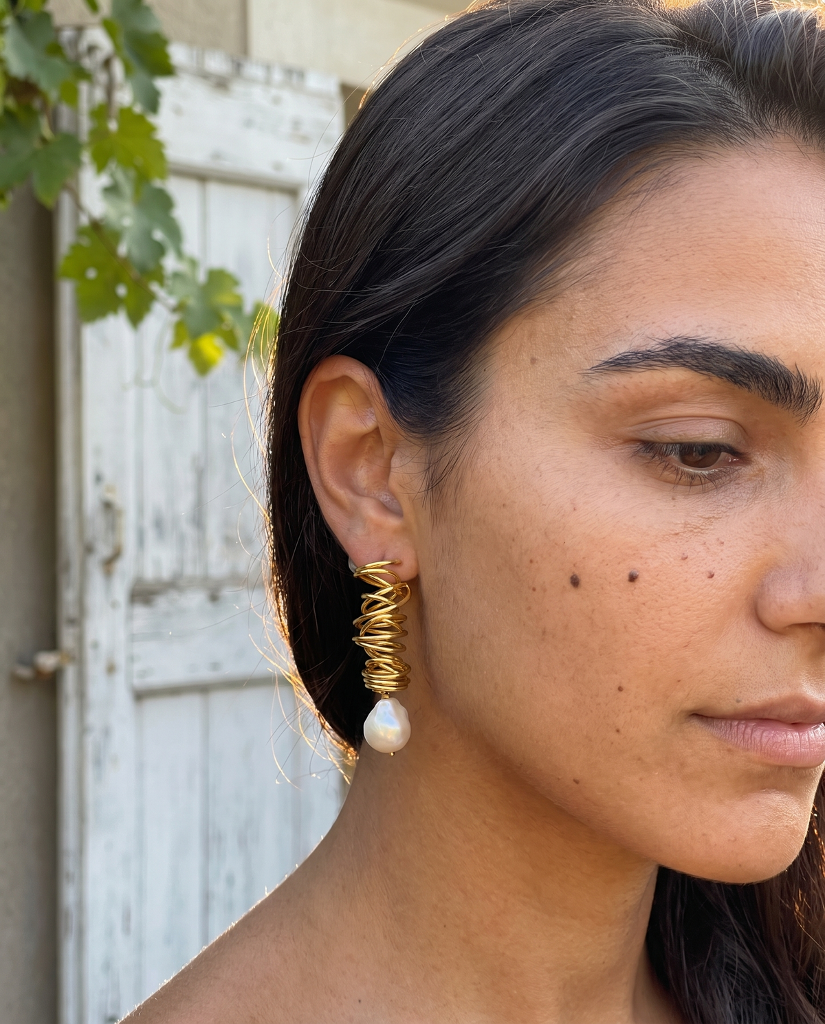 golden pearl drop earrings