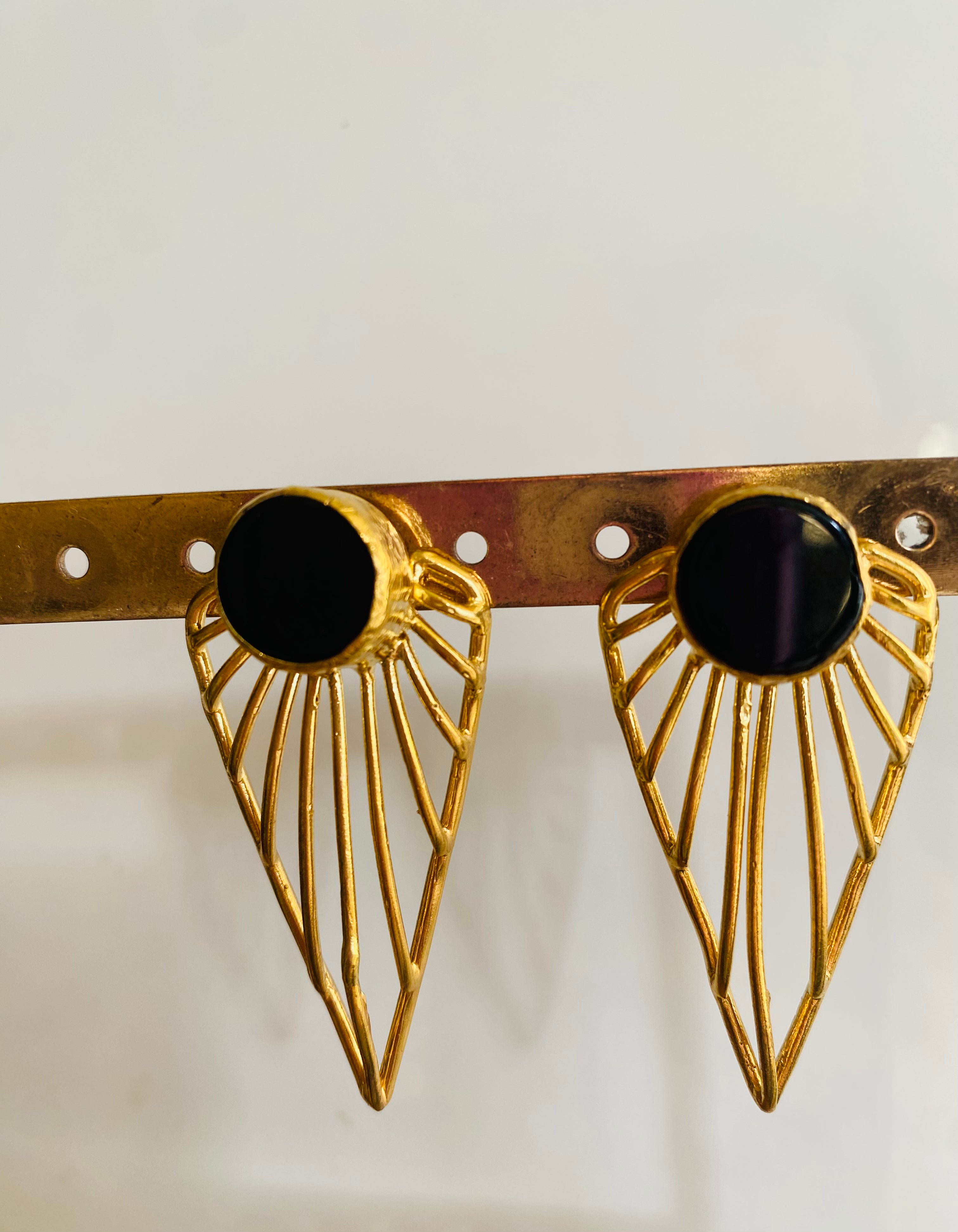 black onyx geometric style earrings
