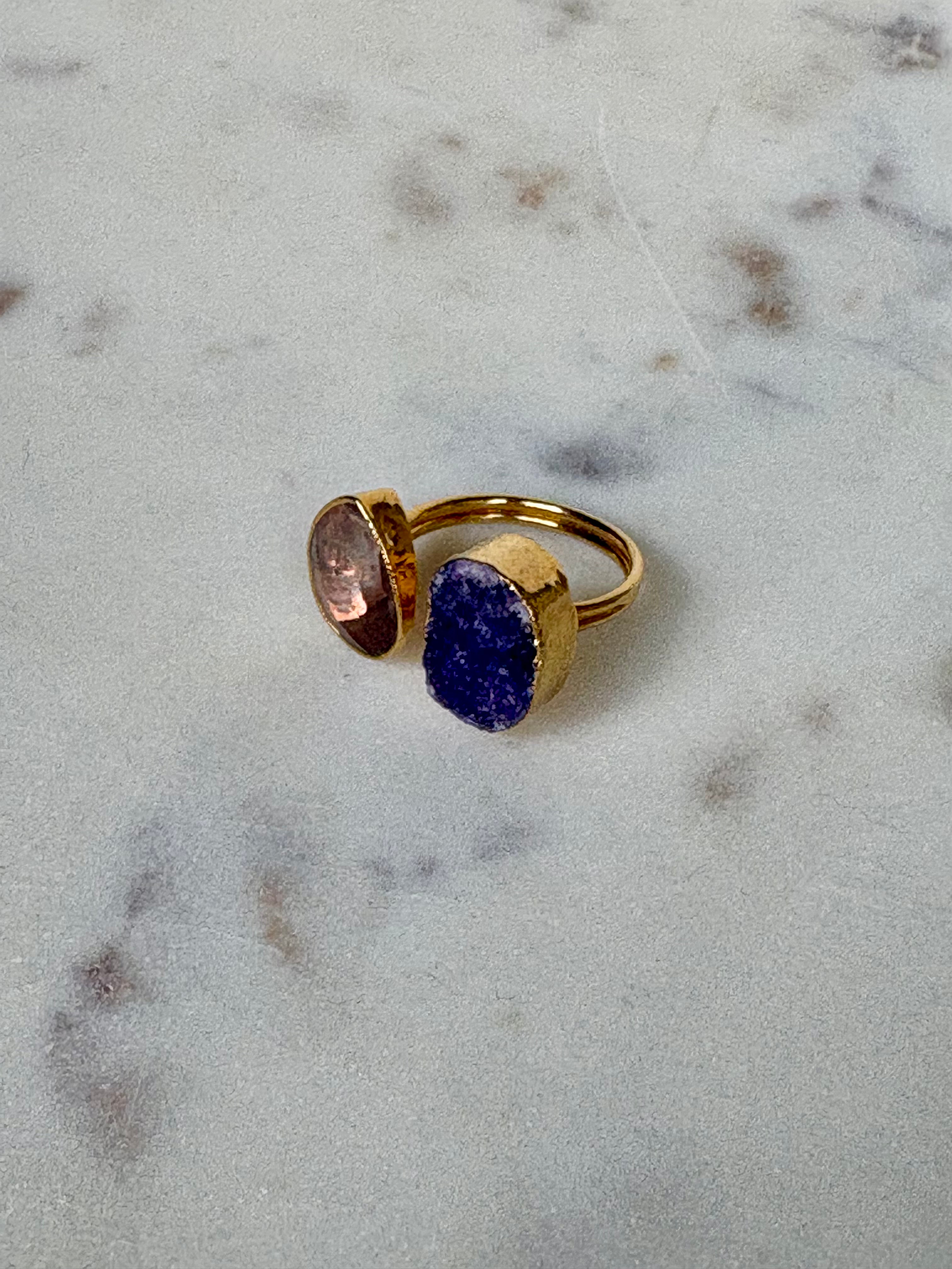 Minerale Dialogue Ring