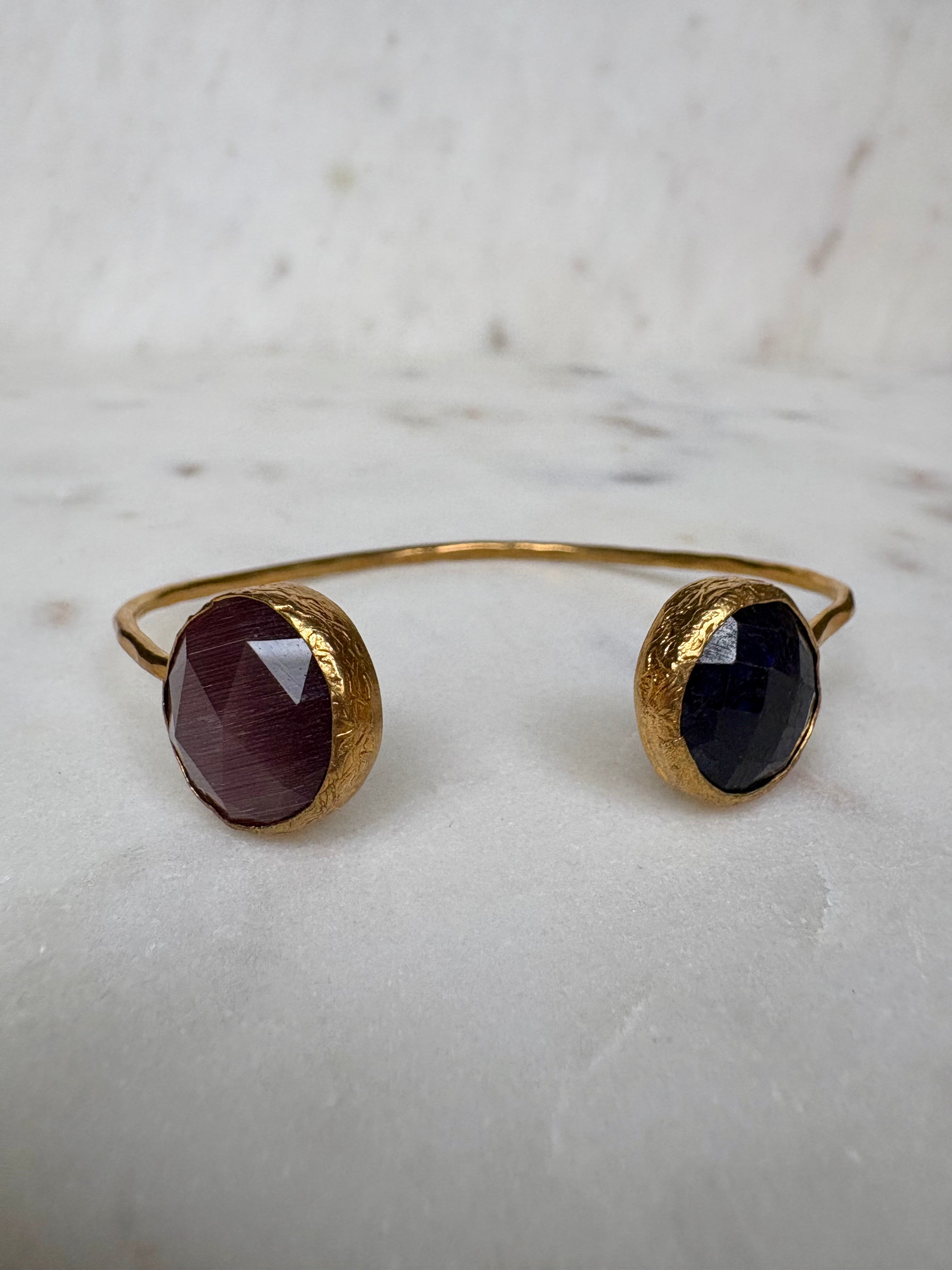 Elegant Goldplated Bangle with Gemstones