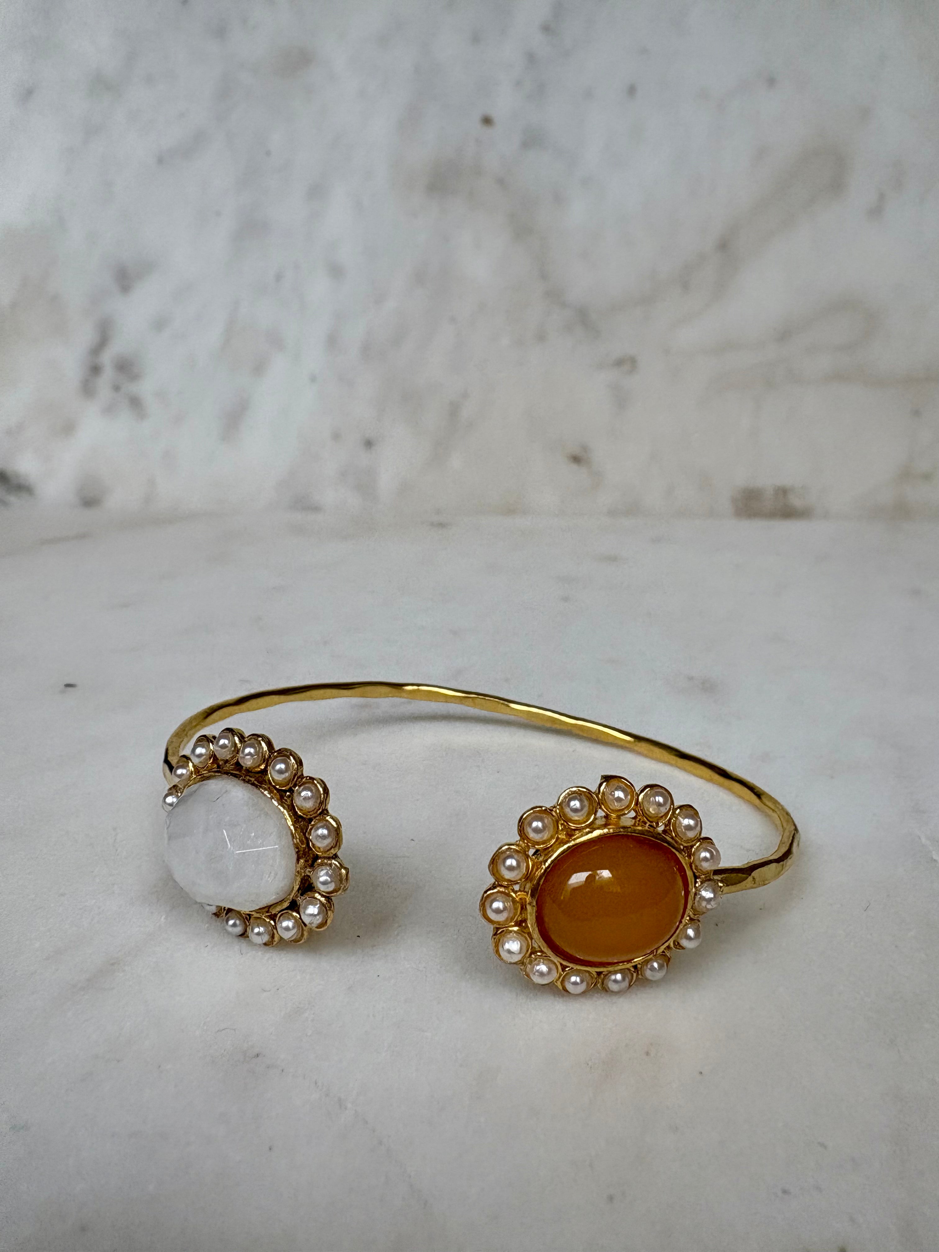 Delicate Gold Cuff with Dual Gemstones and Pearls