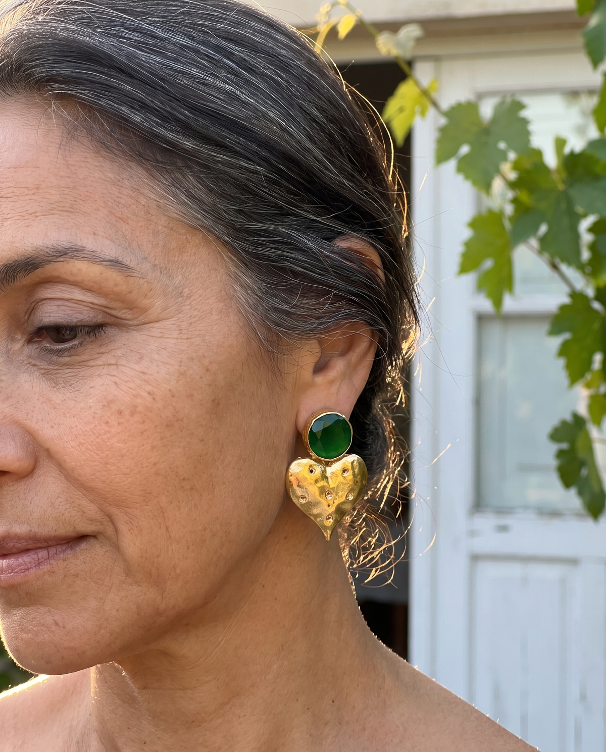 emerald green gemstone heart earring studs