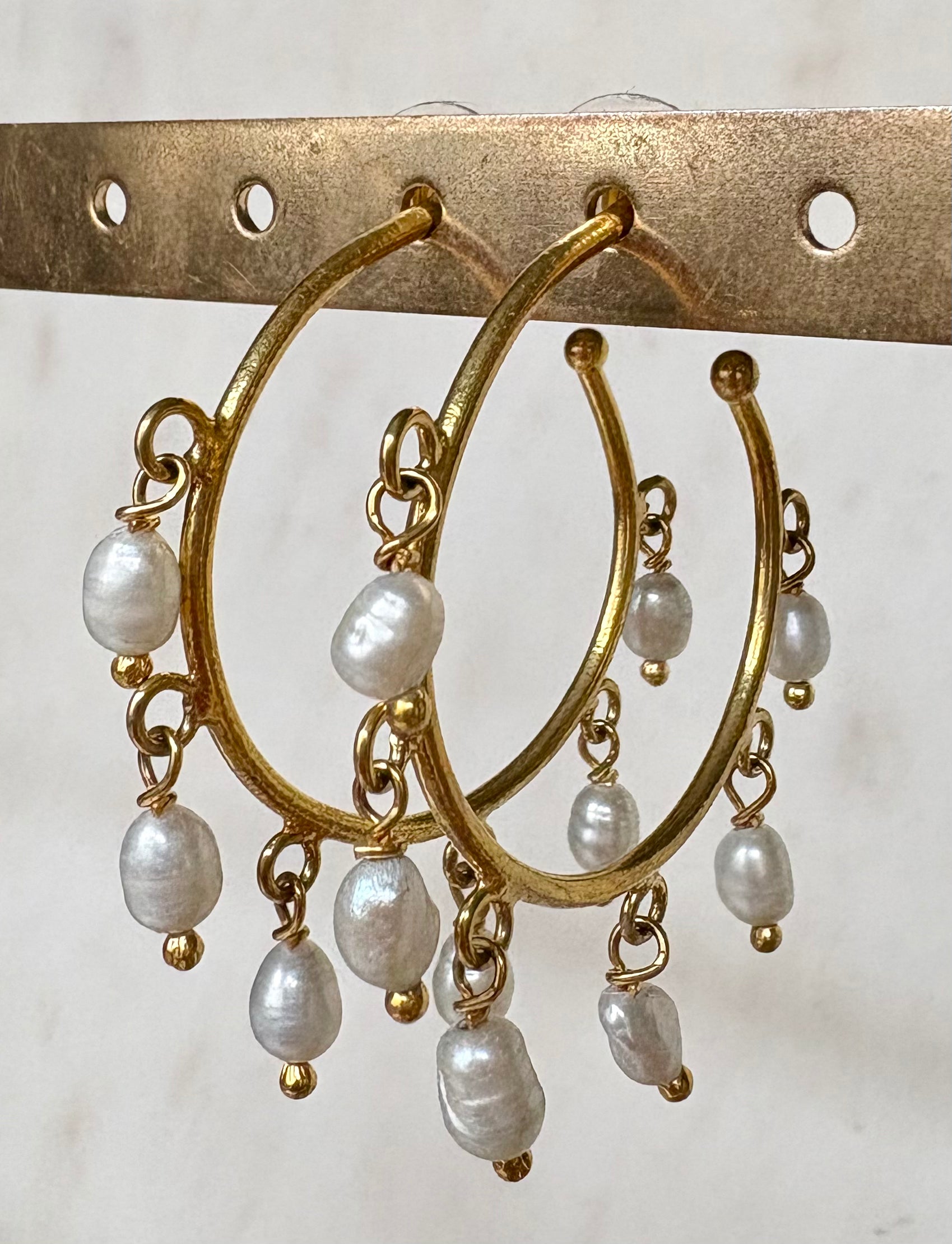 pearl drop hoop earrings