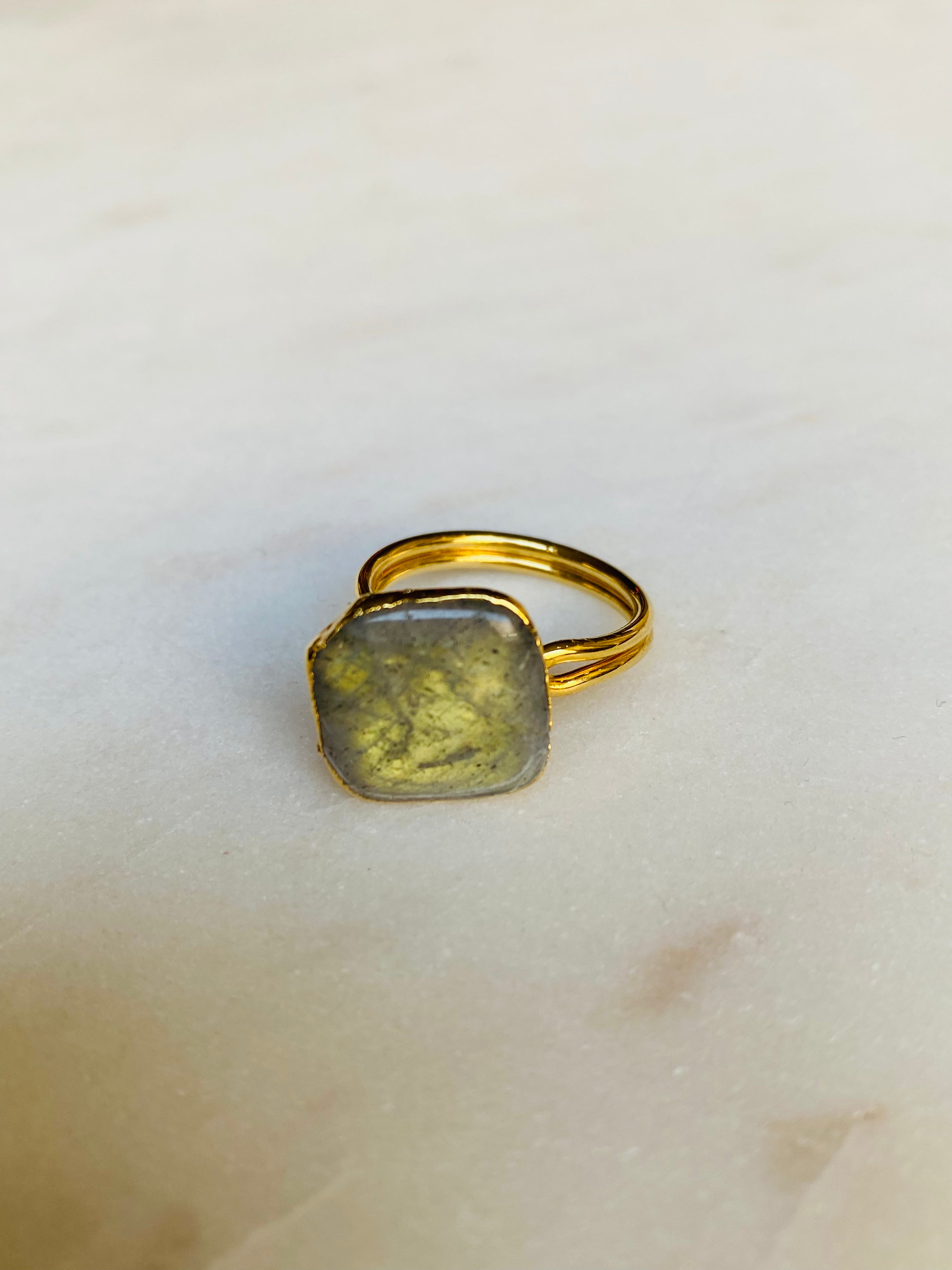 labradorite ring