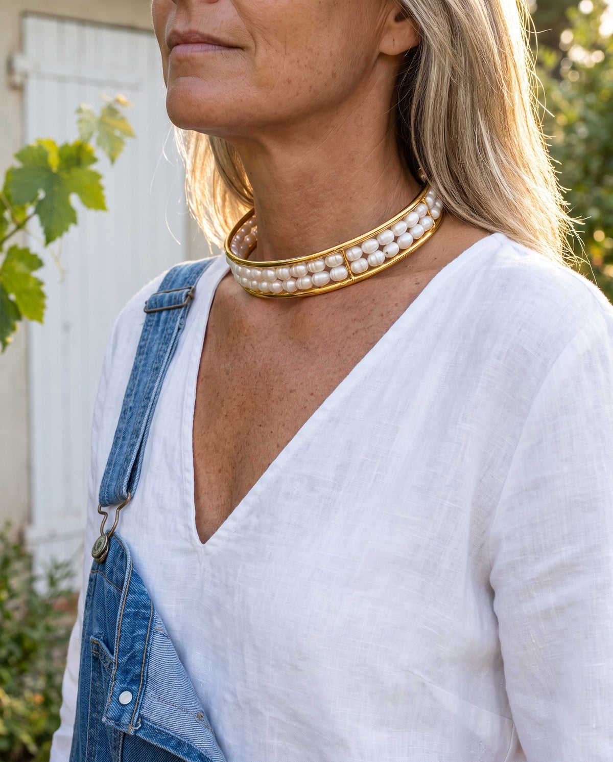 Silhouette Pearl Choker