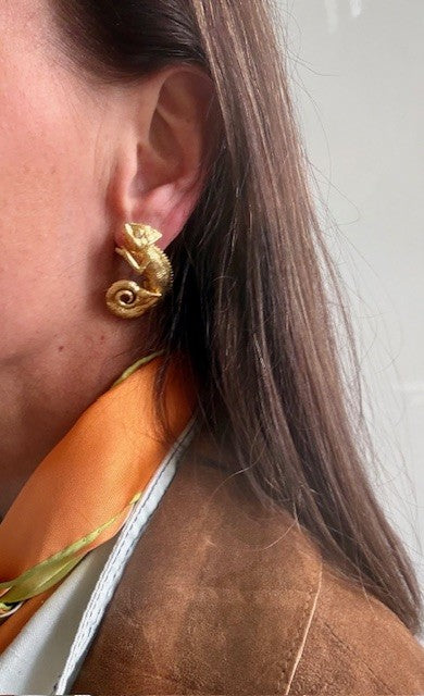 gold chameleon stud earrings