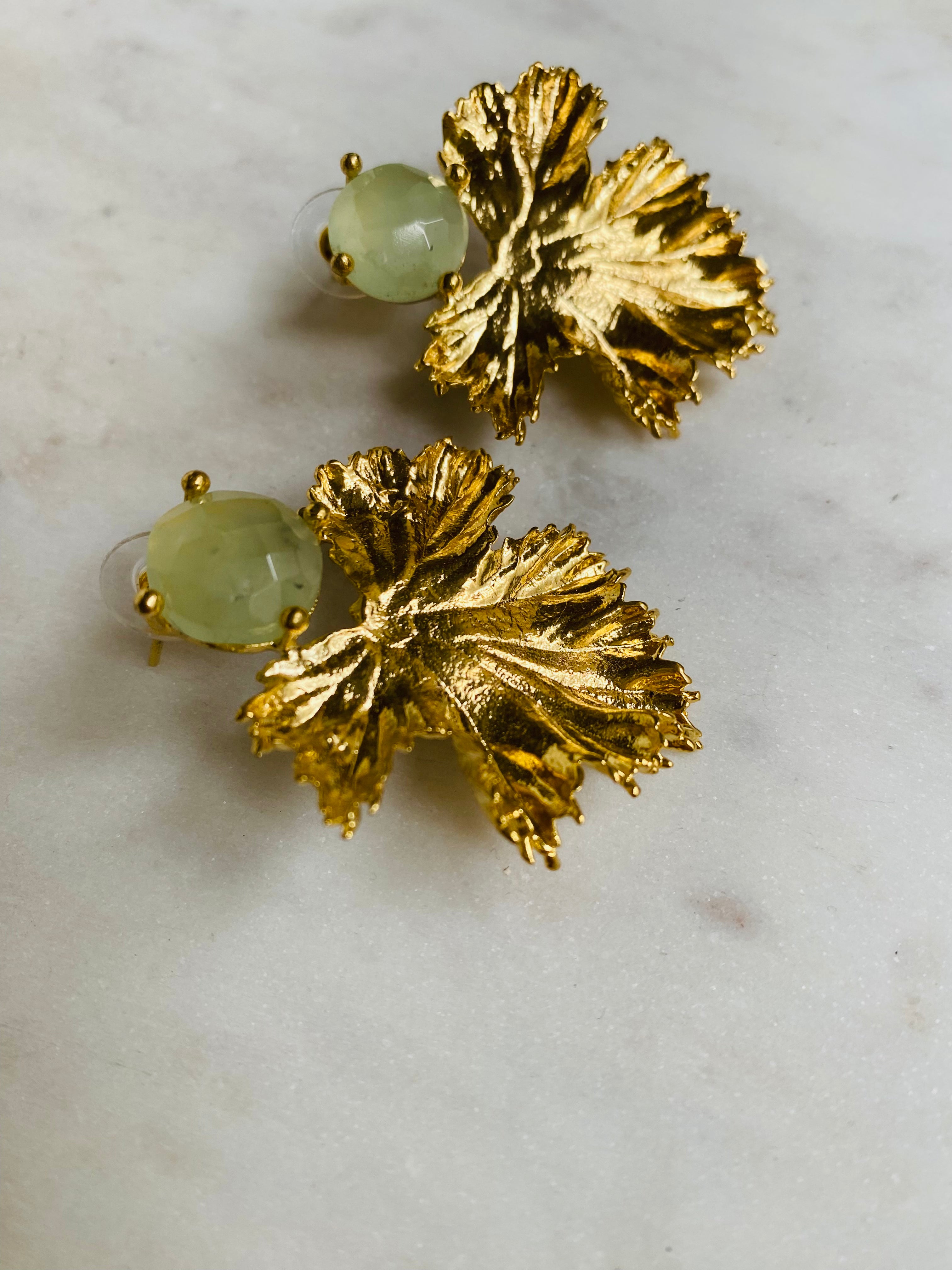 maxi leaf earring studs